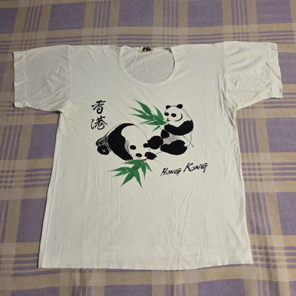Vintage 70s 80s Hong Kong Panda Bears Souvenir T Shirt Painted Golden Wheel